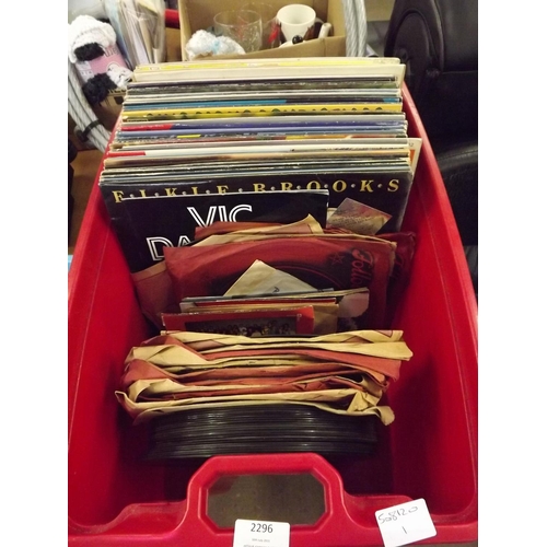 2310 - Qty. of 45s, LPs & 78s