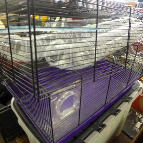 2156 - Hamster cage with accessories