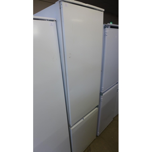 1619 - AEG 70/30 Fridge Freezer (Frost Free) - H1884xW540xD549 - model no:- SCE819E5TS, RRP £770.83 inc. VA... 