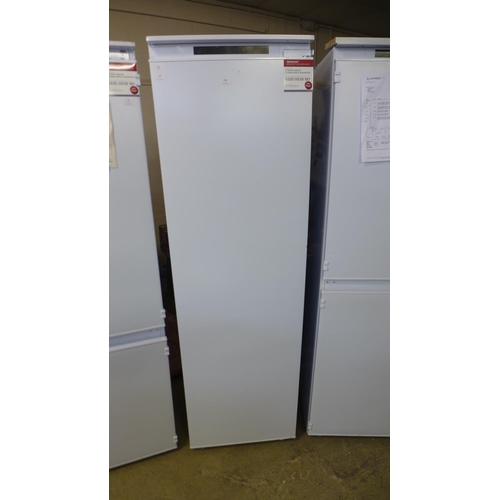 1760 - CDA Integrated Fridge * This lot is subject to VAT