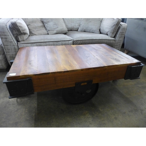 1584 - A Mallard coffee table