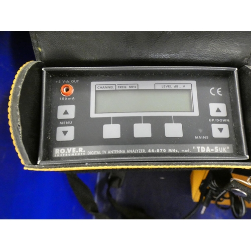 2311 - Rover digital TV antenna analyser TDA-5UK - W