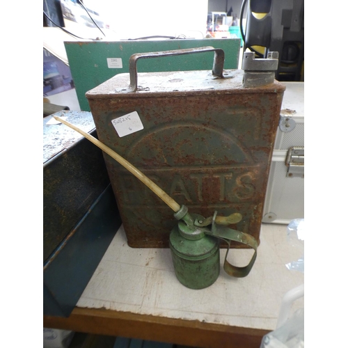 2340 - Vintage Pratts oil can