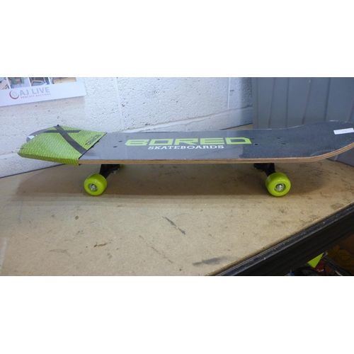 2087 - 5 Skateboards - unused