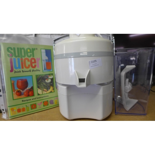 2105 - Super Juicer - W plus recipe book