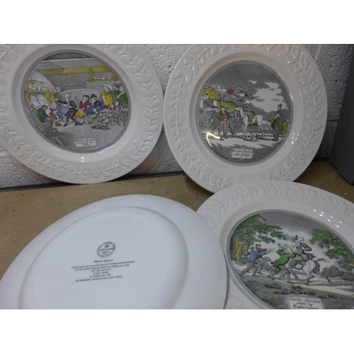 2127 - 8 Royal Doulton plates