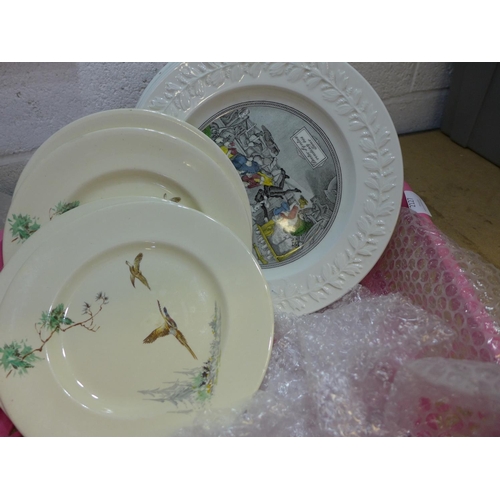 2127 - 8 Royal Doulton plates