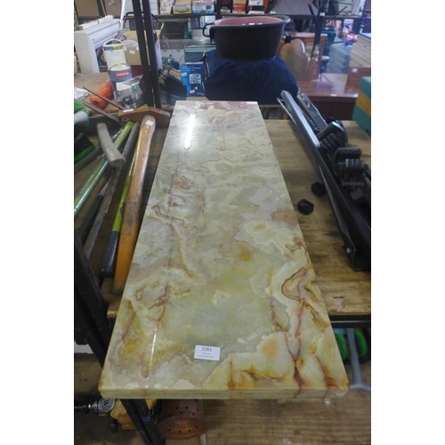 2261 - Piece of green & brown marble 120 x 30cm (4 x 1ft) approx.