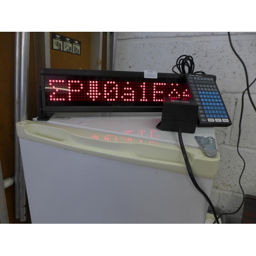 2192 - Moving programmable LCD message display board plus keyboard - approx. 50 x 10cm - W