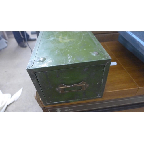 2372 - Blue cantilever workbox plus qty. of tools & green filing tin