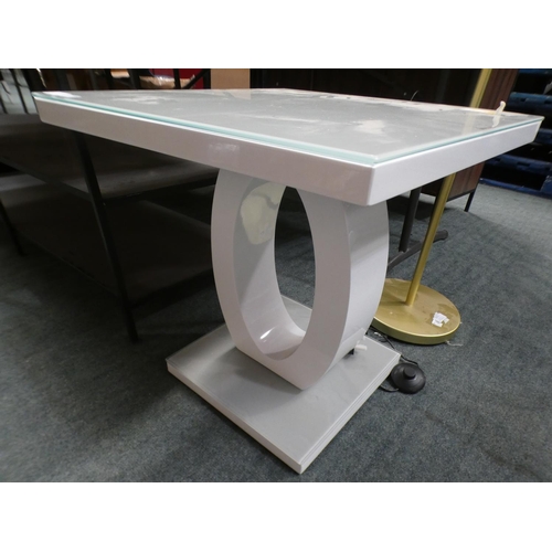 3285 - Grey and white high gloss lamp table (50cm x 50cm x 50cm) * This lot is subject to VAT