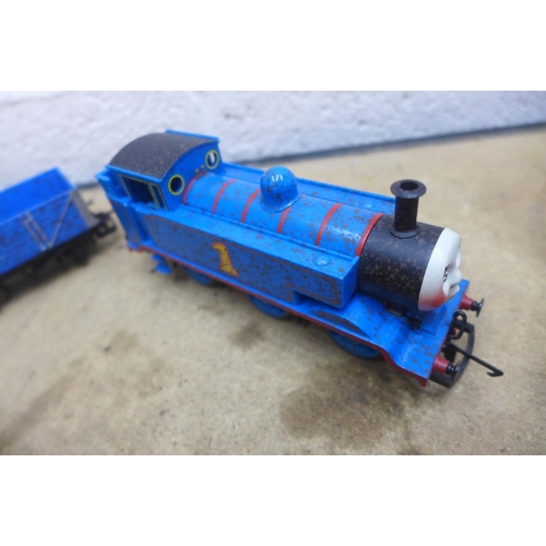 2083 - Qty. of mobile railway inc. Hornby, Thomas the Tank Engine