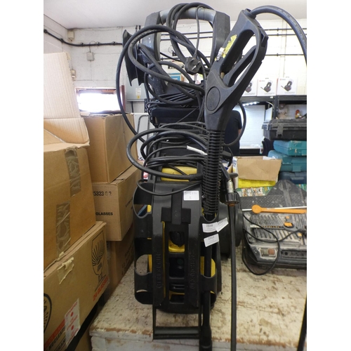 2311 - Karcher 620 pressure washer with hose & lance - W