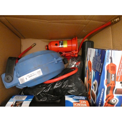 2321 - Box of assorted Clarke power tools - sold as scrap * This lot is subject to VAT