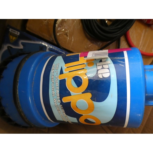 2337 - Box of pumps and air hose - MM780 - sold as scrap * This lot is subject to VAT