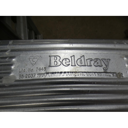 2398 - Beldray 4-rung stepladder