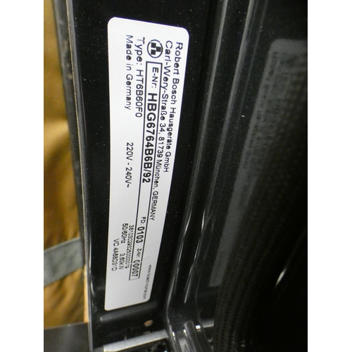 2399 - Bosch electric cooker - a/f (requires attention) - model no. HBG6764.6B)