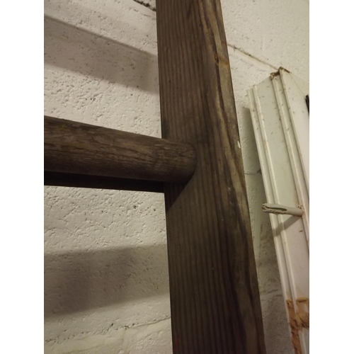 2366 - Antique wooden 9 rung ladder