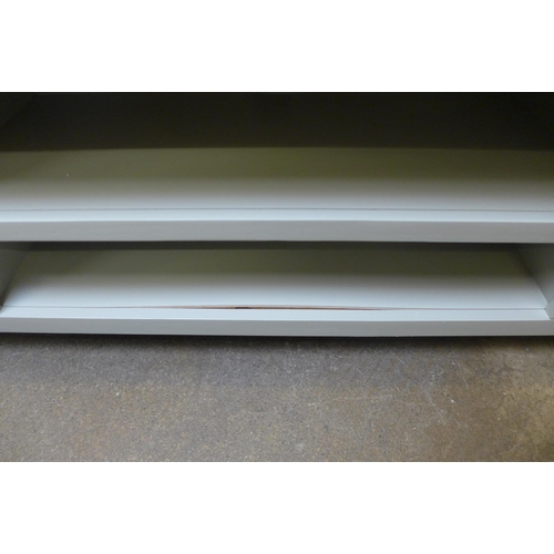 1585 - A Hampshire grey painted oak extra large TV unit (WXF P32) * This lot is subject to VAT