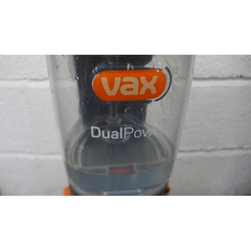 2192 - Vax Dual Power carpet cleaner - W