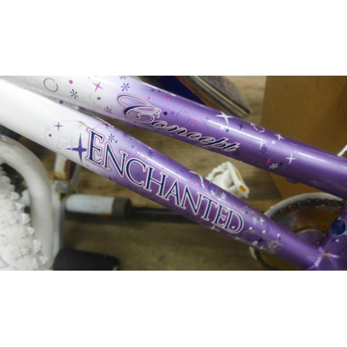 2223 - Enchanted spellbound girls bike