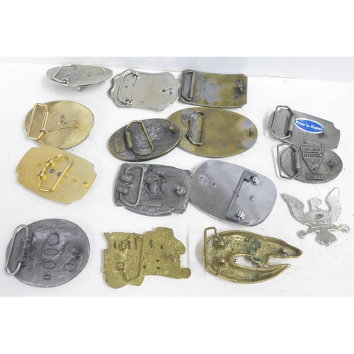 716 - A collection of belt buckles