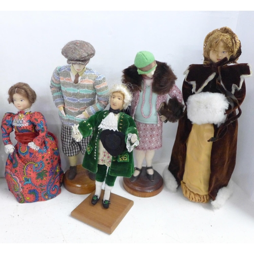 830 - A pair of Goebel style boy and girl dolls, 26cm and Teresa Thompson and other dolls