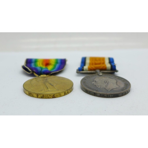 881 - A pair of WWI medals to DVR S. Baldachin S.A.S.C.