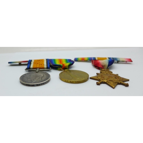 892 - A trio of WWI medals to A.B. W.G. Hosking R.N.V.R.