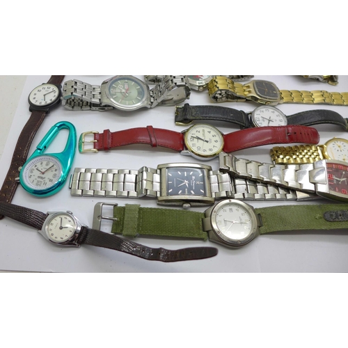 958 - Lady's and gentleman's fashion wristwatches