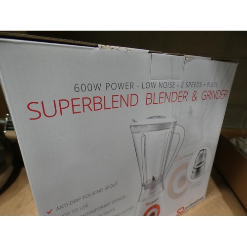 3105 - Superblend blender and grinder * This lot is subject to VAT