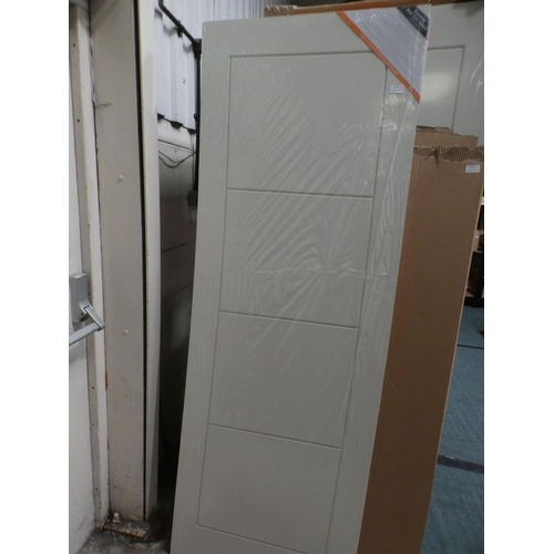 3107 - White painted internal door (1981cm x 686cm x 35mm) * This lot is subject to VAT