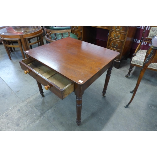 122f - A Victorian mahogany single drawer side table