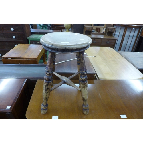 170 - A Victorian elm and sycamore kitchen stool