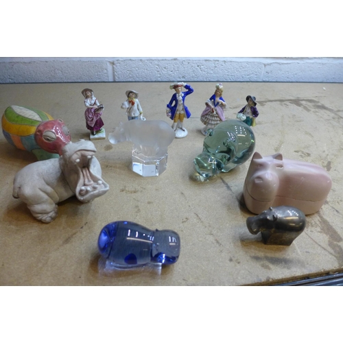 2086 - Seven models of hippopotamus and five continental figures