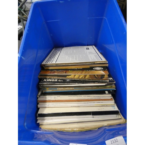 2132 - Collection of records - a/f