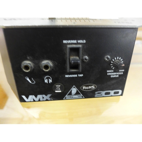 2189 - VMX 200 fully VCA controlled DJ mixer