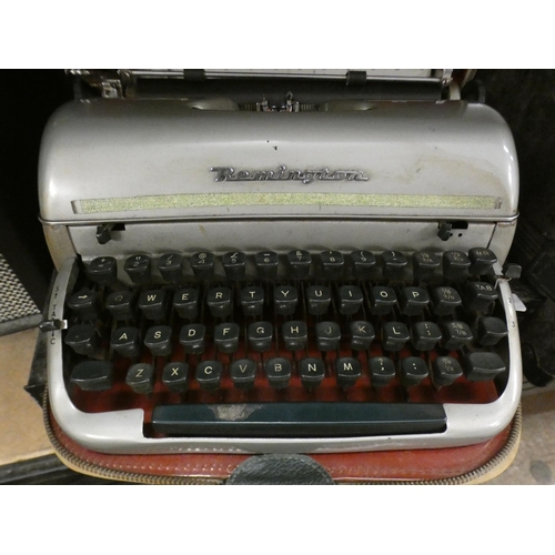 2200 - Remington typewriter - a/f