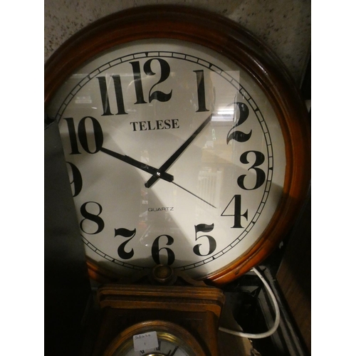 2203 - Telese quartz wall clock and wooden wall clock