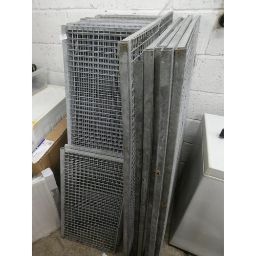 2206 - Large qty. of 1' x 1' steel mesh sections