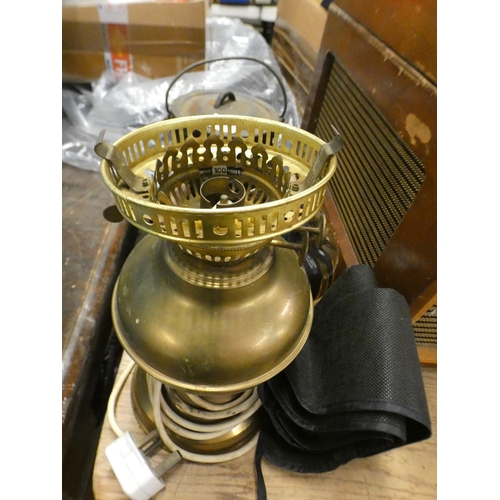 2314 - Cast metal cauldron and converted oil lamp