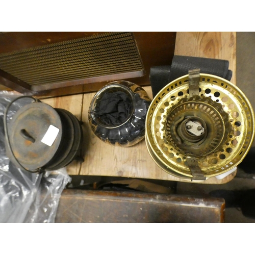 2314 - Cast metal cauldron and converted oil lamp