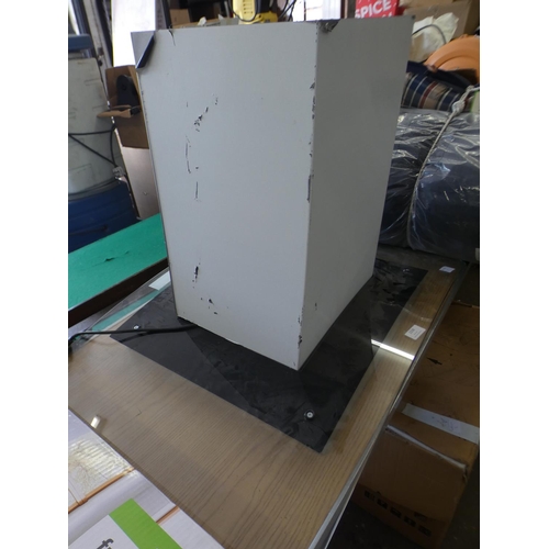 2338 - Island extractor fan - unused