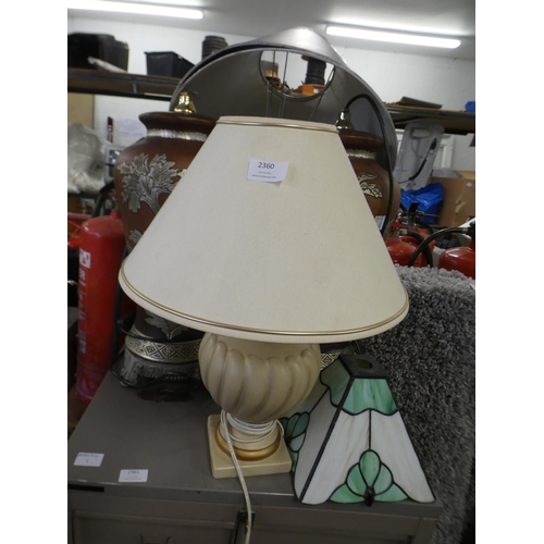 2360 - 3 Lamps, 2 a/f