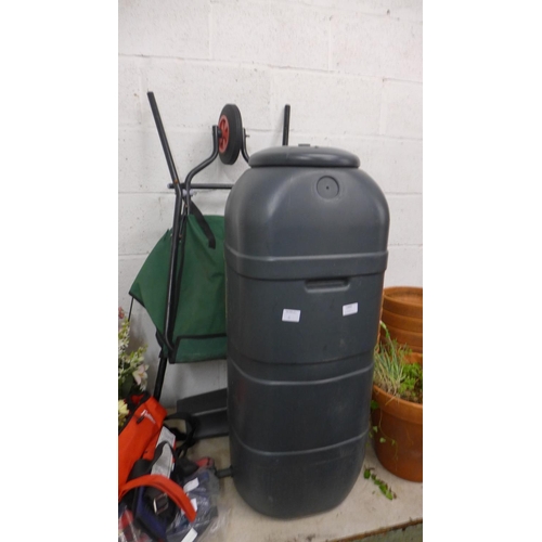 2405 - Wheelbarrow & water butt with stand