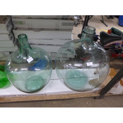 Lot 2435      