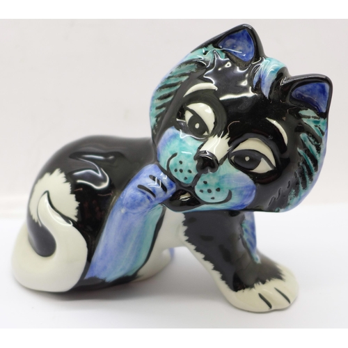 661 - A Lorna Bailey figure of a cat, signed on the base, 11.5cm