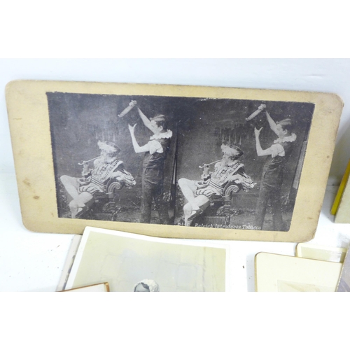 735 - A collection of vintage photographs and stereo cards