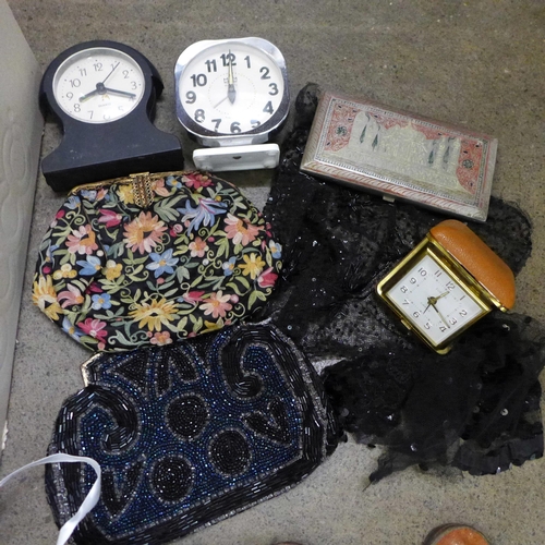 782 - Jewellery, clocks, purses and beaded shoes