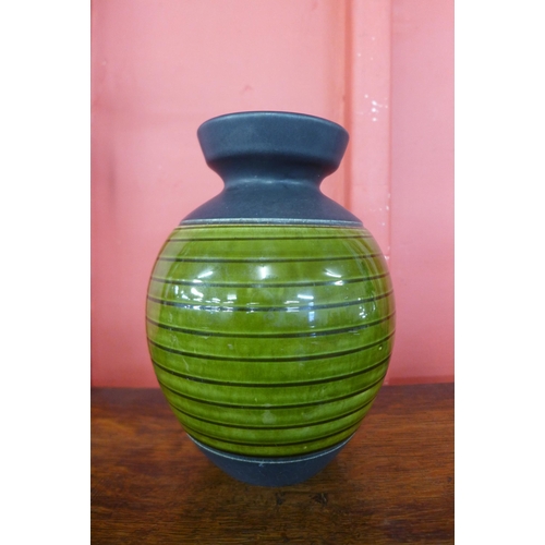 113 - An Irish Kilrush Ceramics pottery vase
